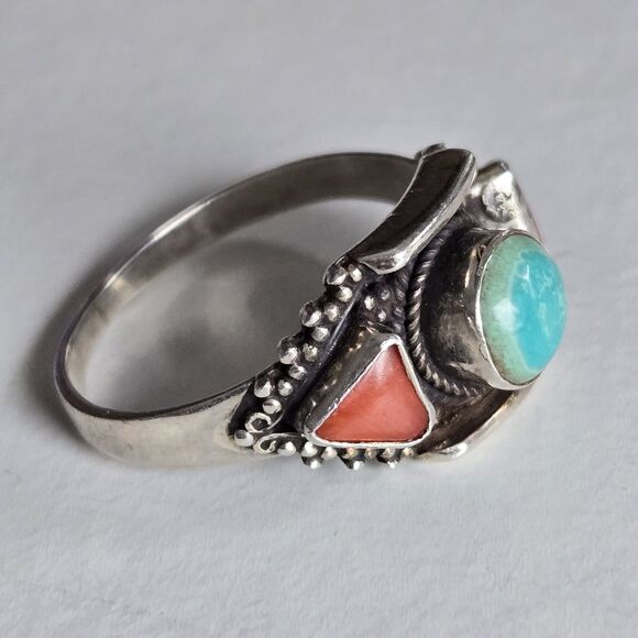 Mens Turquoise Coral 925 Sterling Ring Vintage Tibetan Boho Statement Sz 10.5 - Picture 6 of 12